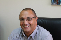 لجنة الاباء المحلية تستنكر العنف الكلامي تجاه مديرة مدرسة أجيال الابتدائية 